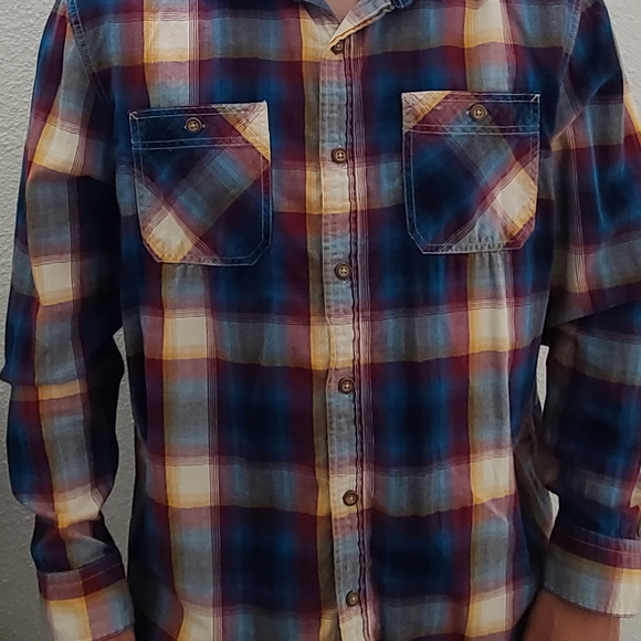 American Eagle Men's Outfitters Flannel - Picture 9 of 11